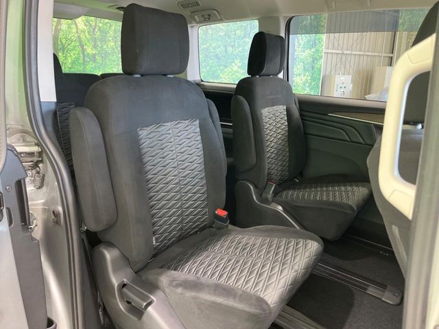 Mitsubishi DELICA 2022-08 4323011-8