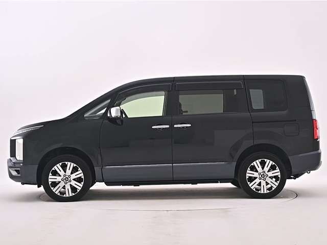 Mitsubishi DELICA 2024-09 4323004-2