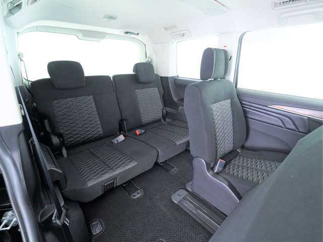 Mitsubishi DELICA 2024-09 4323004-7