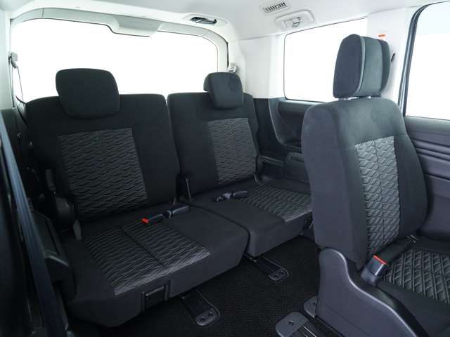 Mitsubishi DELICA 2024-09 4323006-7