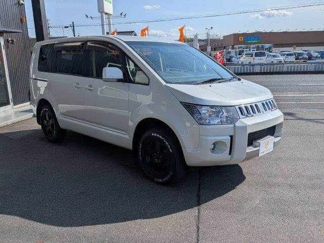 Mitsubishi DELICA 2018-09 4323033-16
