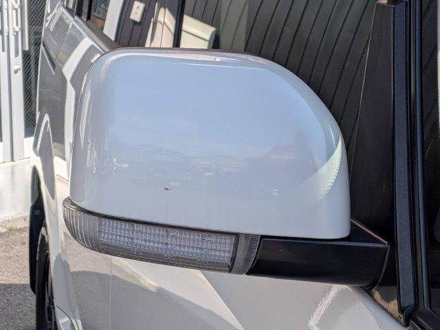 Mitsubishi DELICA 2018-09 4323033-27