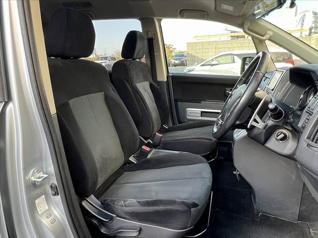 Mitsubishi DELICA 2009-07 4323038-15