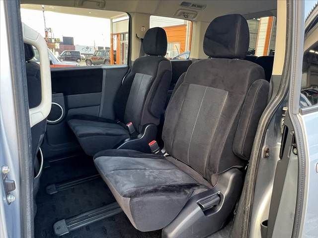 Mitsubishi DELICA 2009-07 4323038-18