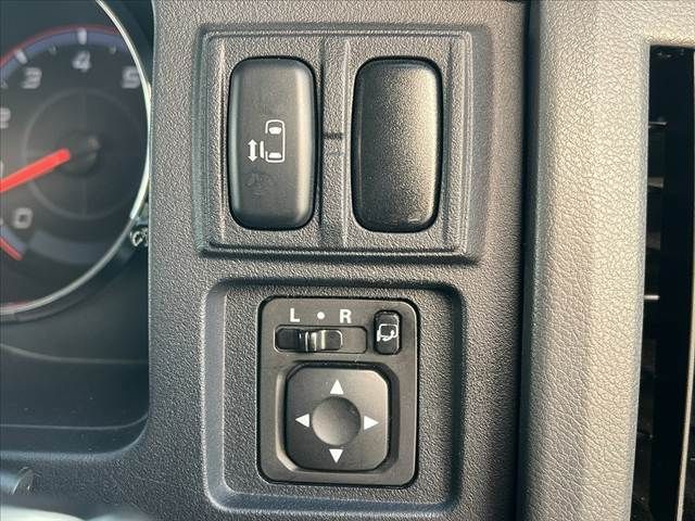Mitsubishi DELICA 2009-07 4323038-6