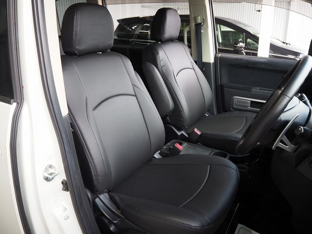 Mitsubishi DELICA 2016-10 4323034-8