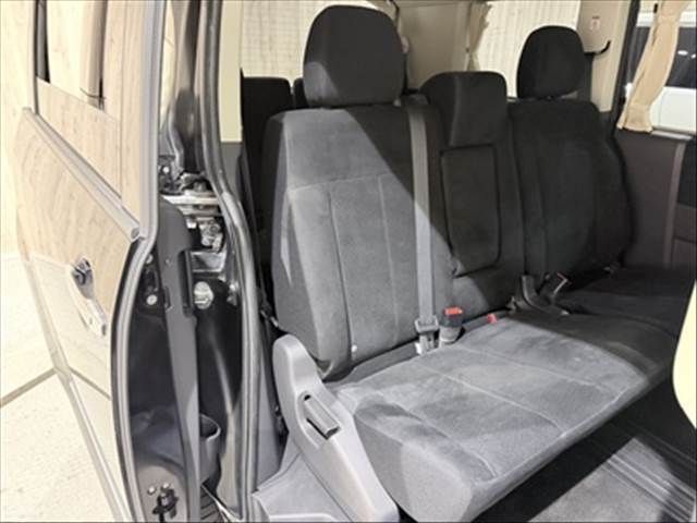 Mitsubishi DELICA 2016-12 4392185-7
