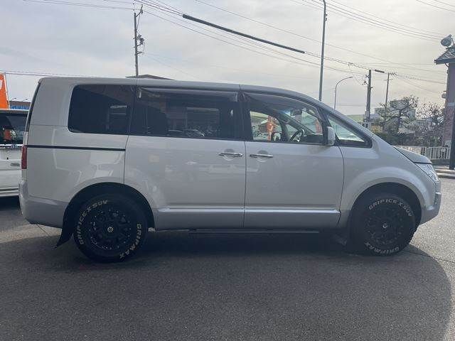 Mitsubishi DELICA 2015-02 4392187-19