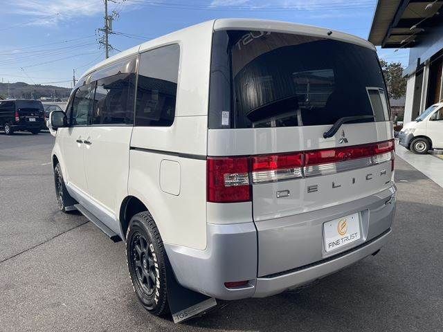 Mitsubishi DELICA 2015-02 4392187-22