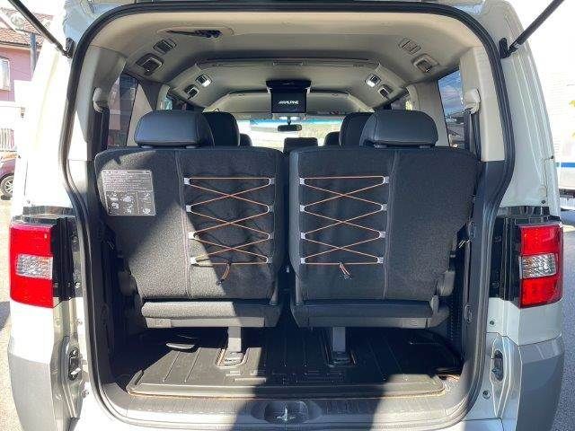 Mitsubishi DELICA 2018-11 4392184-8