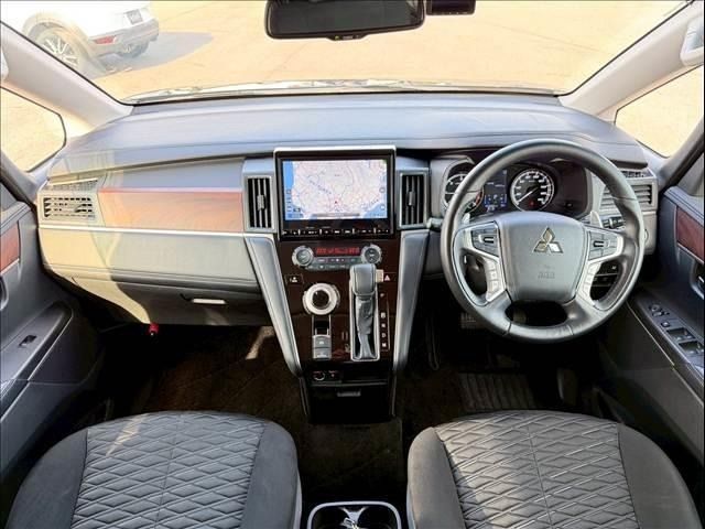 Mitsubishi DELICA 2020-02 4392180-10