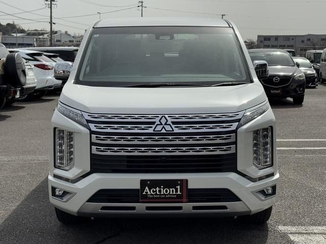 Mitsubishi DELICA 2020-01 4420417-1
