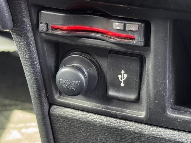 Mitsubishi DELICA 2020-01 4420417-25