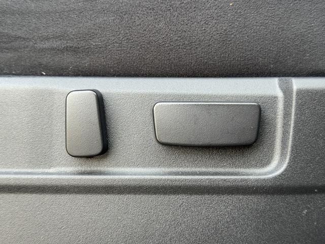 Mitsubishi DELICA 2020-01 4420417-27