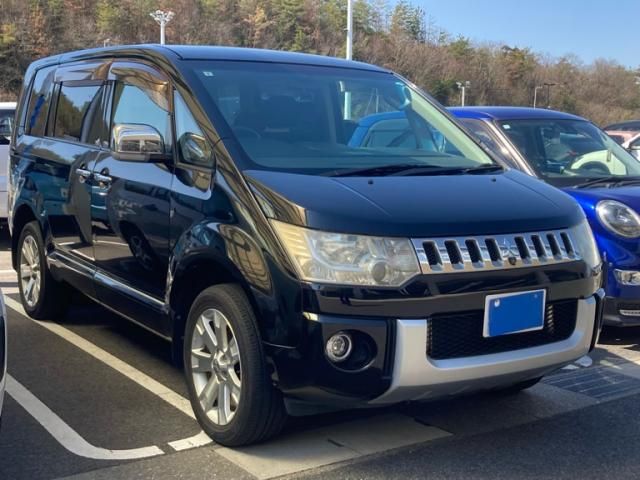 Mitsubishi DELICA 2009-09 4420425-0
