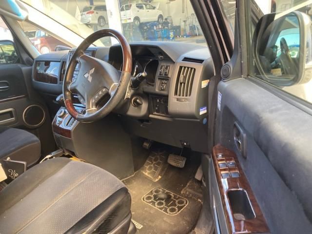 Mitsubishi DELICA 2009-09 4420425-4