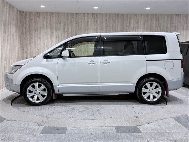 Mitsubishi DELICA 2015-02 4590879-20