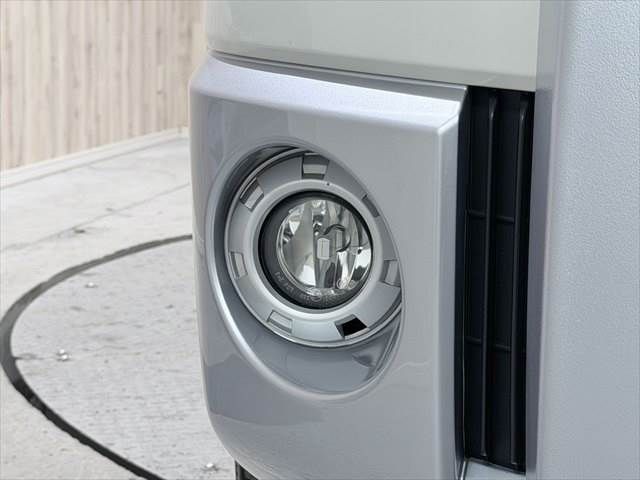 Mitsubishi DELICA 2015-02 4590879-23