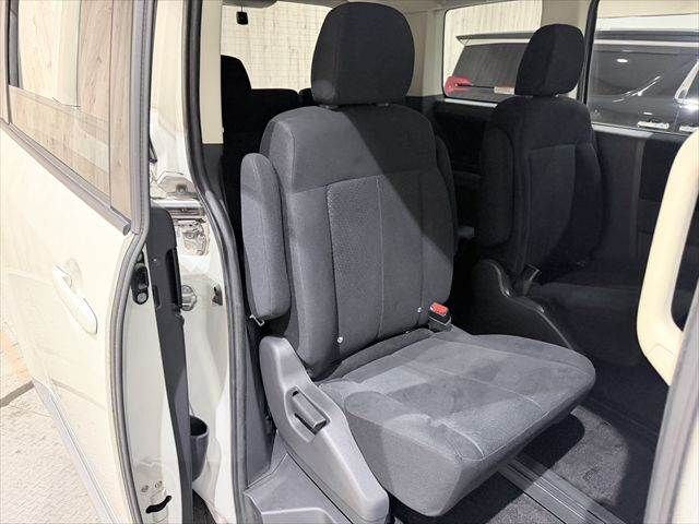 Mitsubishi DELICA 2015-02 4590879-7