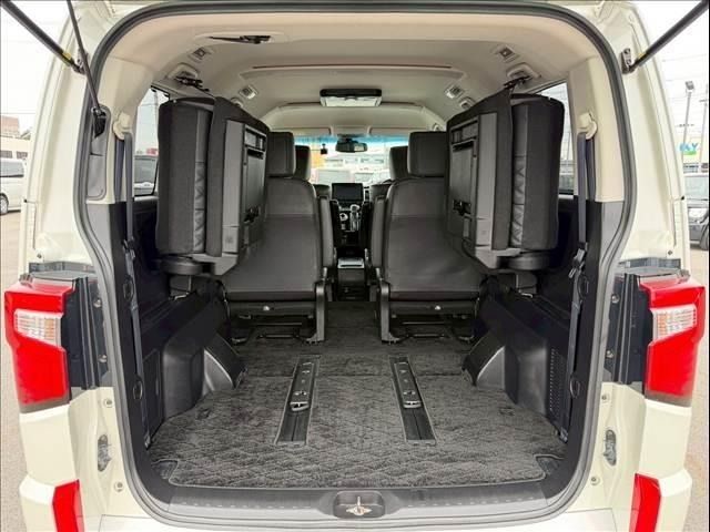 Mitsubishi DELICA 2019-09 4590848-9