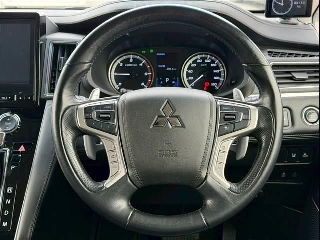 Mitsubishi DELICA 2019-09 4590848-11