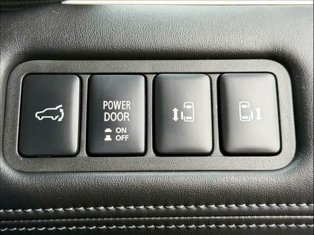 Mitsubishi DELICA 2019-09 4590848-20