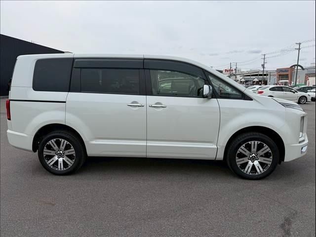 Mitsubishi DELICA 2019-09 4590848-4