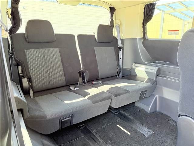 Mitsubishi DELICA 2011-09 4590890-11