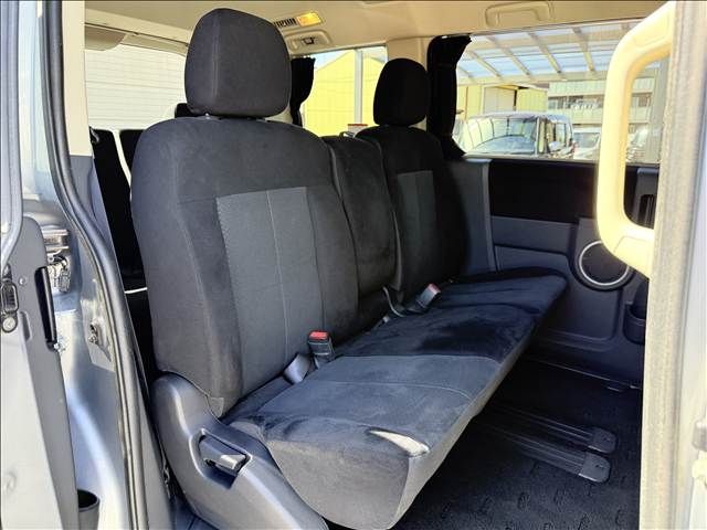 Mitsubishi DELICA 2011-09 4590890-25