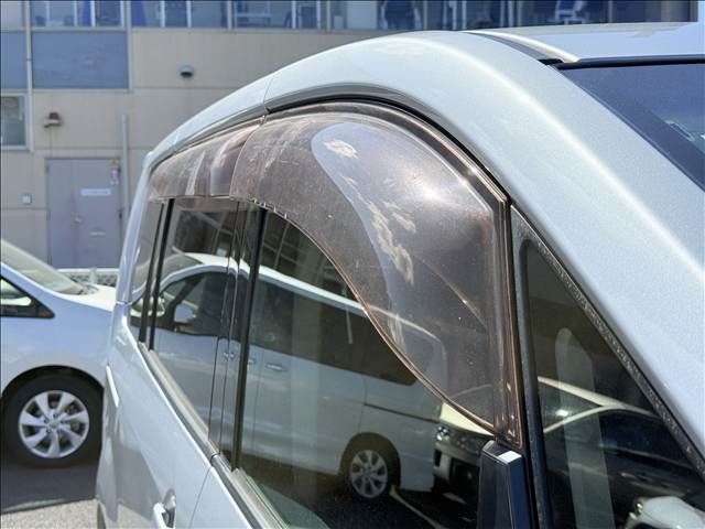 Mitsubishi DELICA 2011-09 4590890-29