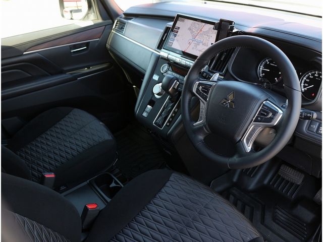 Mitsubishi DELICA 2023-03 4590802-2