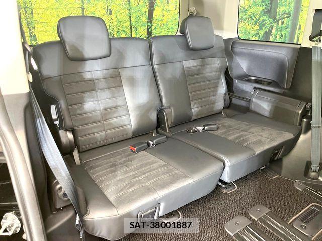 Mitsubishi DELICA 2022-05 5866529-9