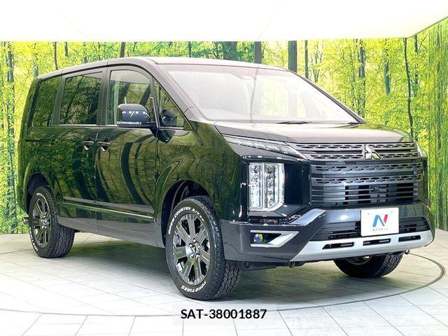 Mitsubishi DELICA 2022-05 5866529-16
