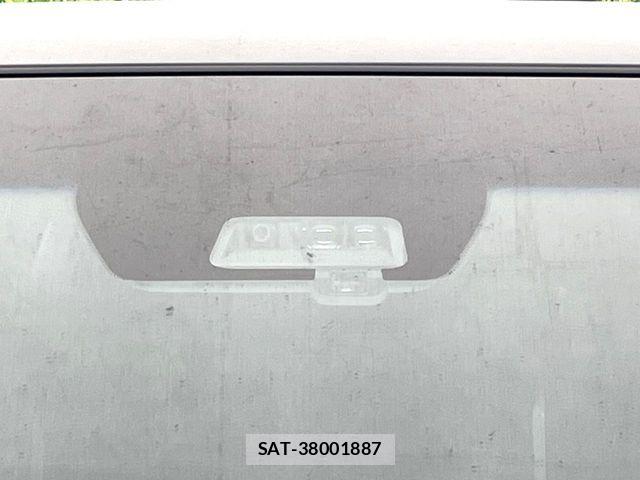 Mitsubishi DELICA 2022-05 5866529-5