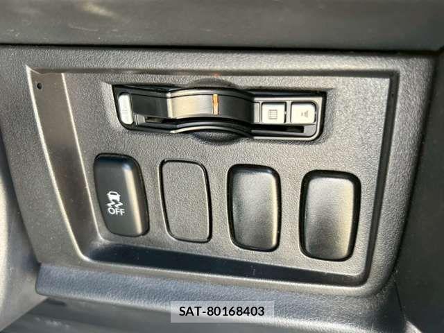 Mitsubishi DELICA 2014-01 5866652-8