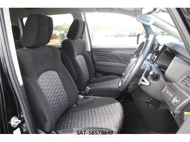 Mitsubishi DELICA 2023-08 5866575-13