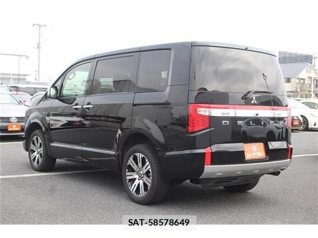 Mitsubishi DELICA 2023-08 5866575-22