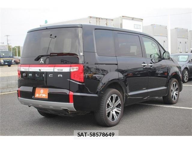 Mitsubishi DELICA 2023-08 5866575-23