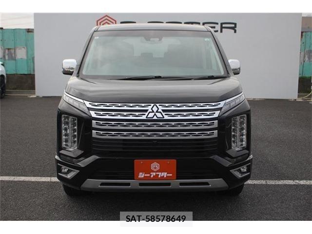Mitsubishi DELICA 2023-08 5866575-6