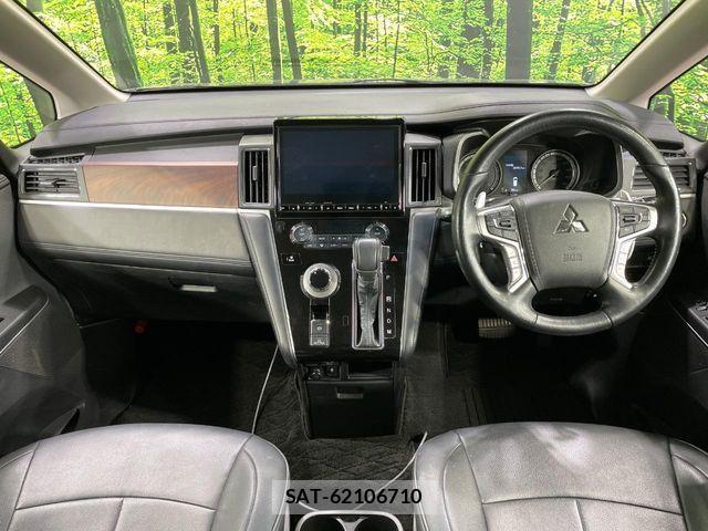 Mitsubishi DELICA 2022-01 5866559-1