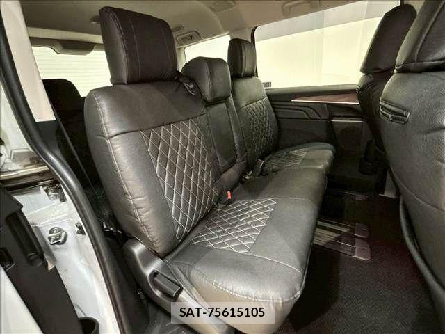 Mitsubishi DELICA 2023-09 5866539-9