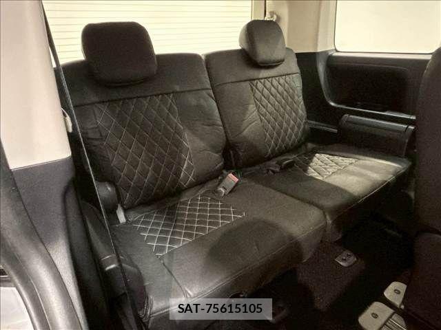 Mitsubishi DELICA 2023-09 5866539-10