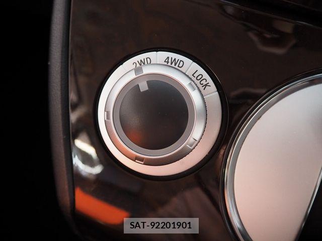 Mitsubishi DELICA 2016-03 5866643-28
