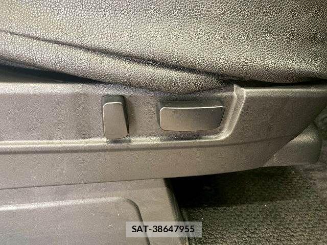 Mitsubishi DELICA 2024-08 5866542-9