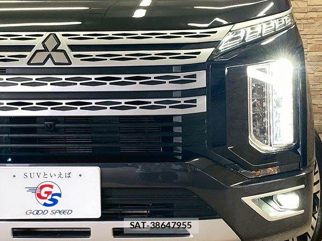 Mitsubishi DELICA 2024-08 5866542-19