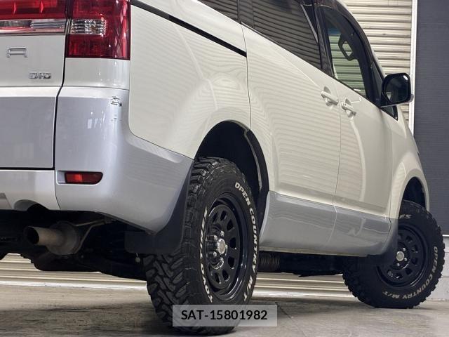 Mitsubishi DELICA 2017-03 5866604-10