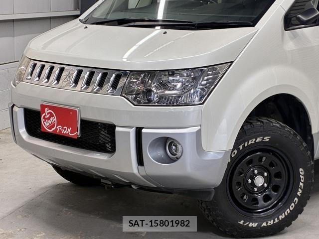 Mitsubishi DELICA 2017-03 5866604-2