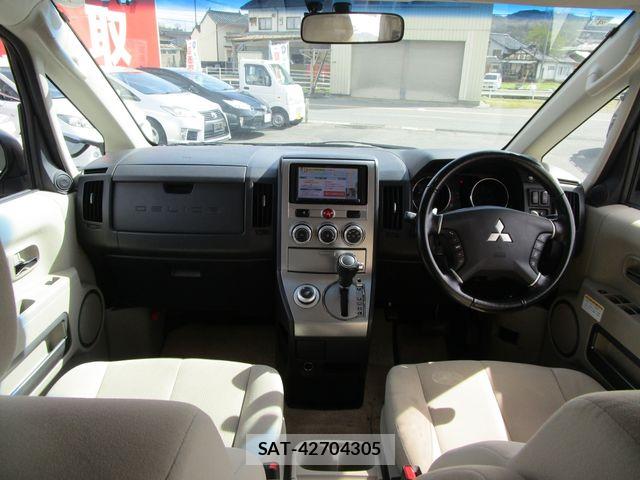 Mitsubishi DELICA 2013-04 5866659-12