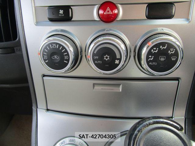 Mitsubishi DELICA 2013-04 5866659-20