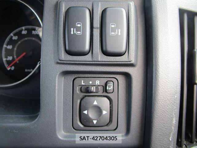 Mitsubishi DELICA 2013-04 5866659-22